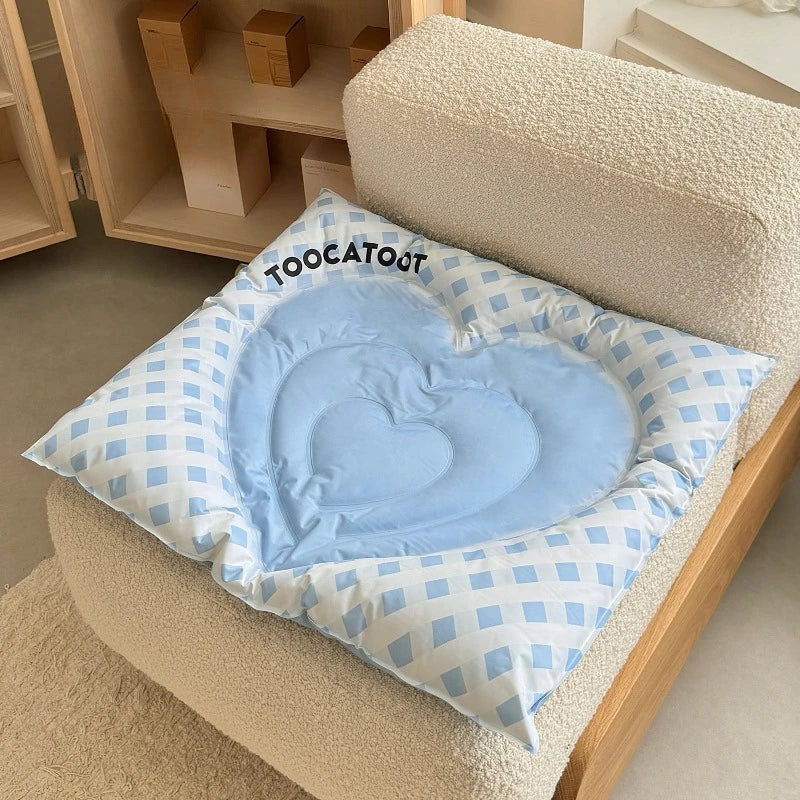 Summer Cooling Pet Bed Mat Breathable Ice Silk Cat Dog Sleeping Cushion Non-slip Pet Cooling Pad for Indoor Floor Pet Sleeping
